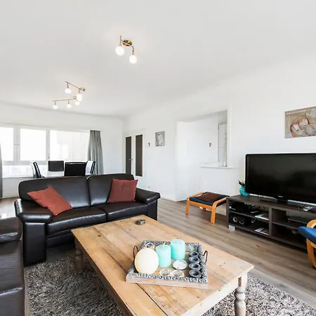 3 Bedroom In The Centre Of With Spectacular View * Ostende