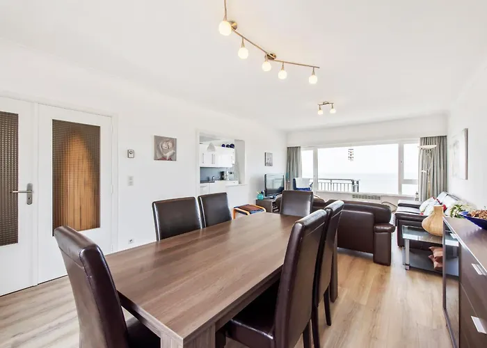 3 Bedroom In The Centre Of With Spectacular View Ostende